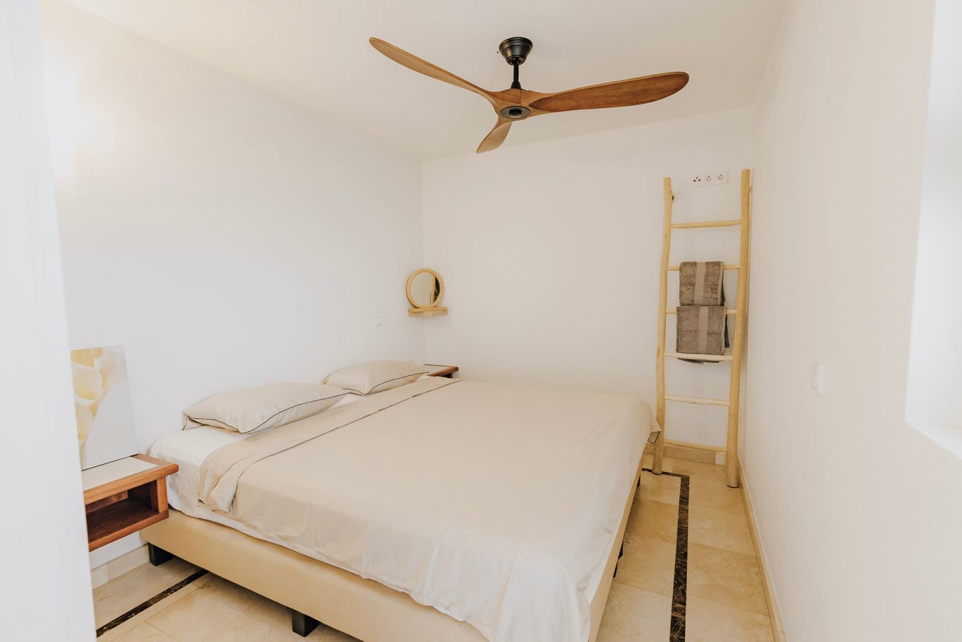 Bedroom with king-size bed